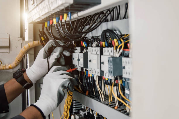 Best Affordable Emergency Electrician  in Fredericksburg, PA